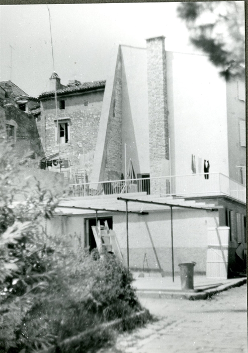 Image description